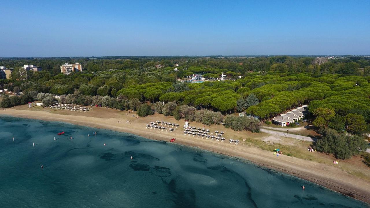 Club Del Sole Marina Julia Family Collection Hotel Exterior photo