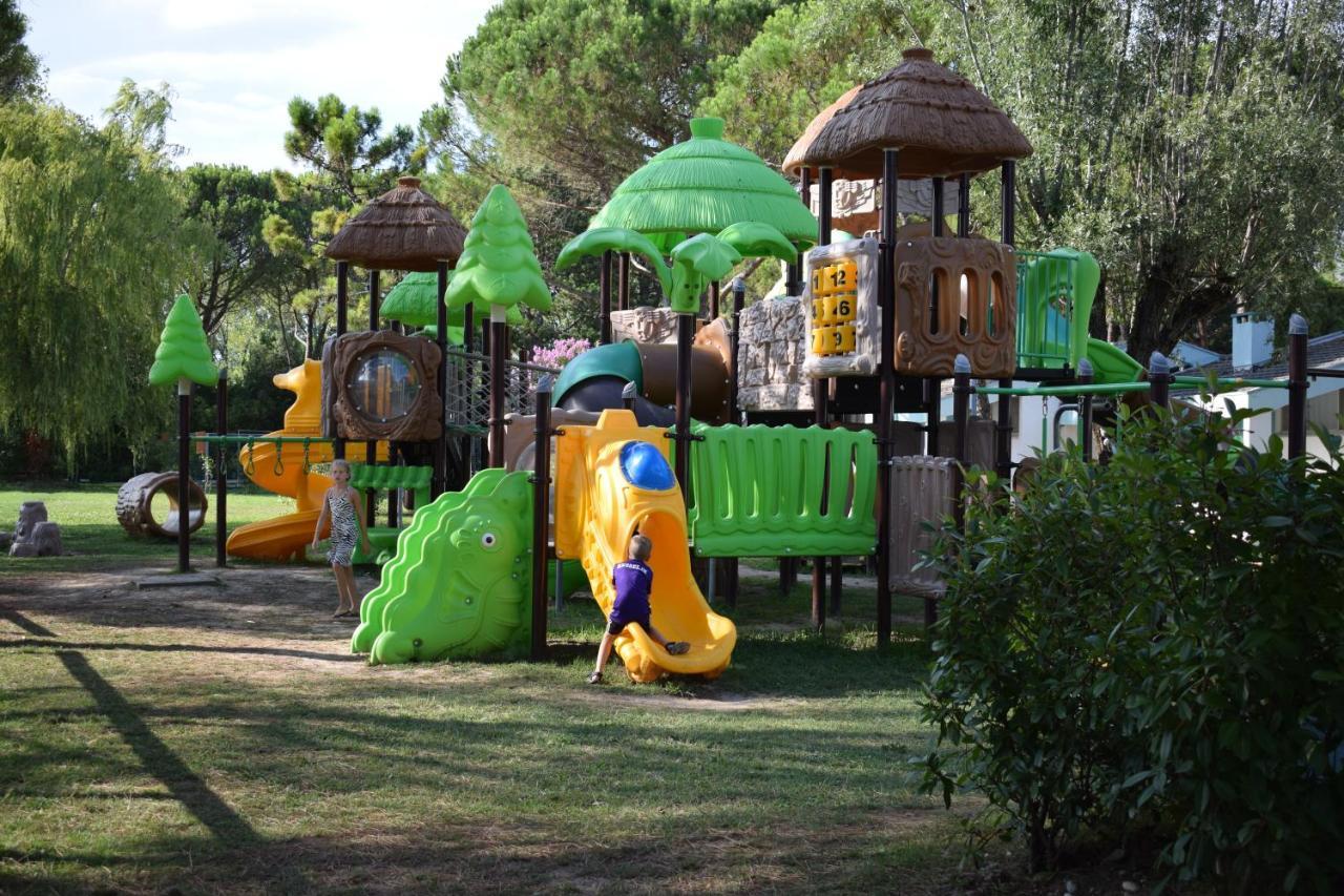 Club Del Sole Marina Julia Family Collection Hotel Exterior photo